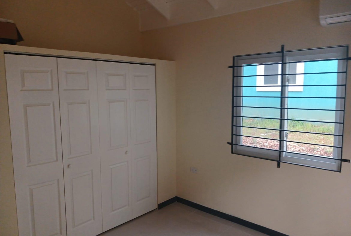 Ninth image of 95 Edmund Ridge Estate in SPOT VALLEY, St. James, Jamaica - property is For Rent