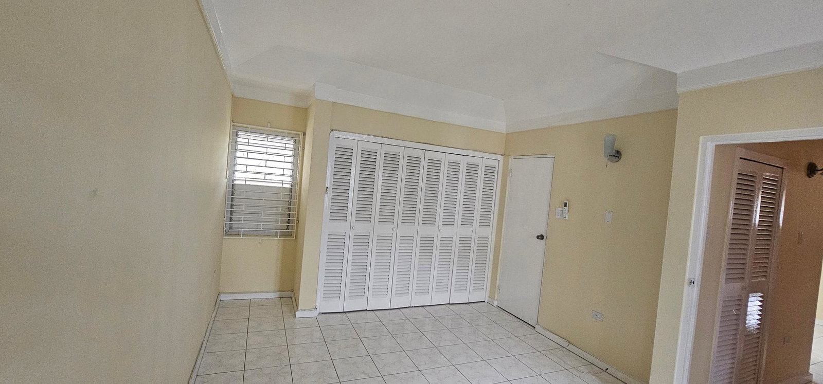 Stunning-2-Bedroom-Penthouse-for-Rent-in-New-Kingston-Jamaica Thirteenth image of 32-4-12 Renfrew Road in Kingston 10, St. Andrew, Jamaica - property is For Rent