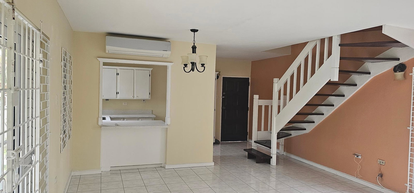 Stunning-2-Bedroom-Penthouse-for-Rent-in-New-Kingston-Jamaica Seventh image of 32-4-12 Renfrew Road in Kingston 10, St. Andrew, Jamaica - property is For Rent