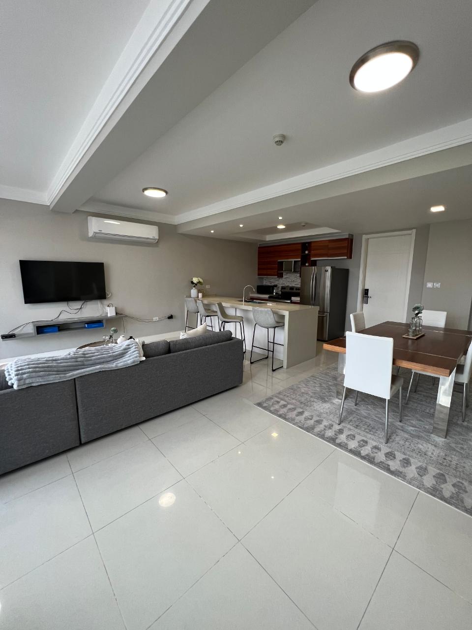 Stunning-2-Bedroom-Penthouse-for-Sale-in-Kingston-10-Jamaica Eighth image of 904-20 South Avenue, Kingston 10 in Kingston 10, St. Andrew, Jamaica - property is For Sale