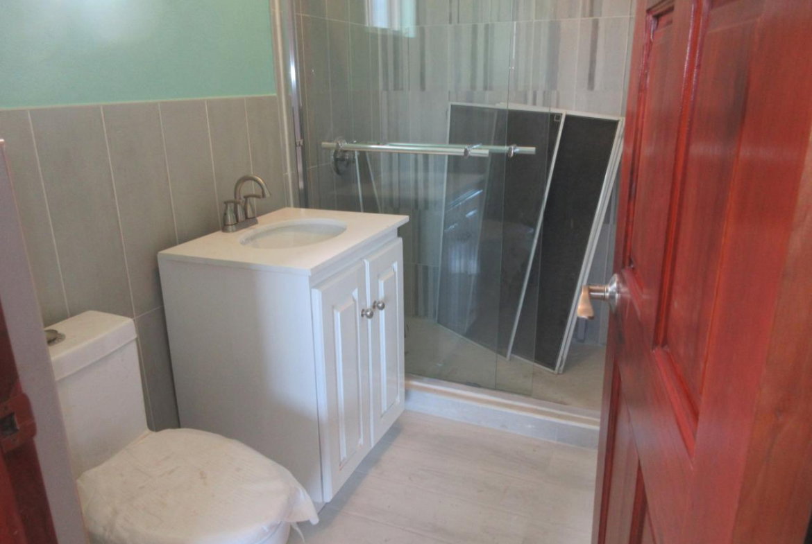 Tenth image of 1st Floor-8 South Hopefield Ave in Kingston 6, St. Andrew, Jamaica - property is For Rent