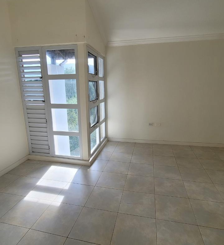 Fifteenth image of 53-1 Spathodia Avenue in Kingston 6, St. Andrew, Jamaica - property is For Rent