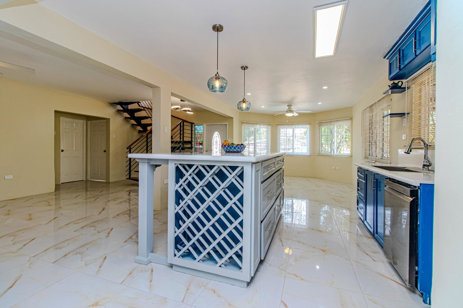 Eleventh image of 1 Seatonhurst ct in Kingston 5, St. Andrew, Jamaica - property is For Rent