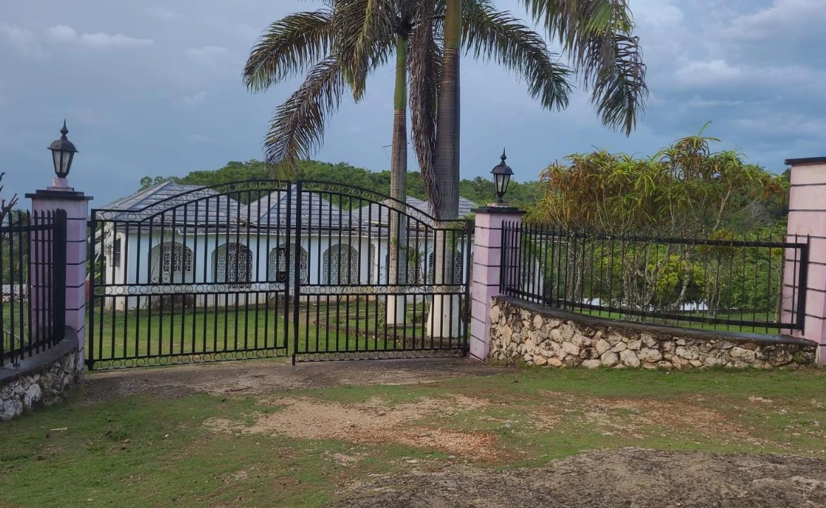 First image of Knapdale Manor in Knapdale, St. Ann, Jamaica - property is For Sale
