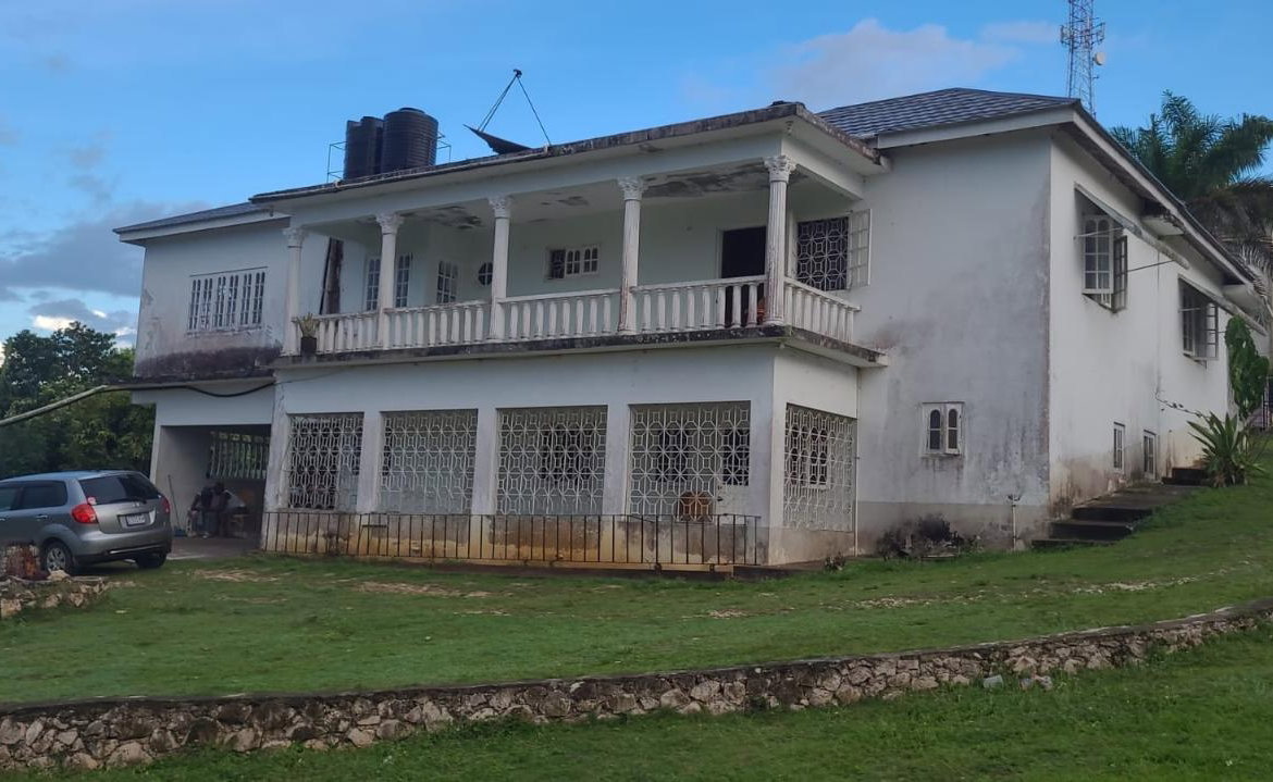 Sixteenth image of Knapdale Manor in Knapdale, St. Ann, Jamaica - property is For Sale