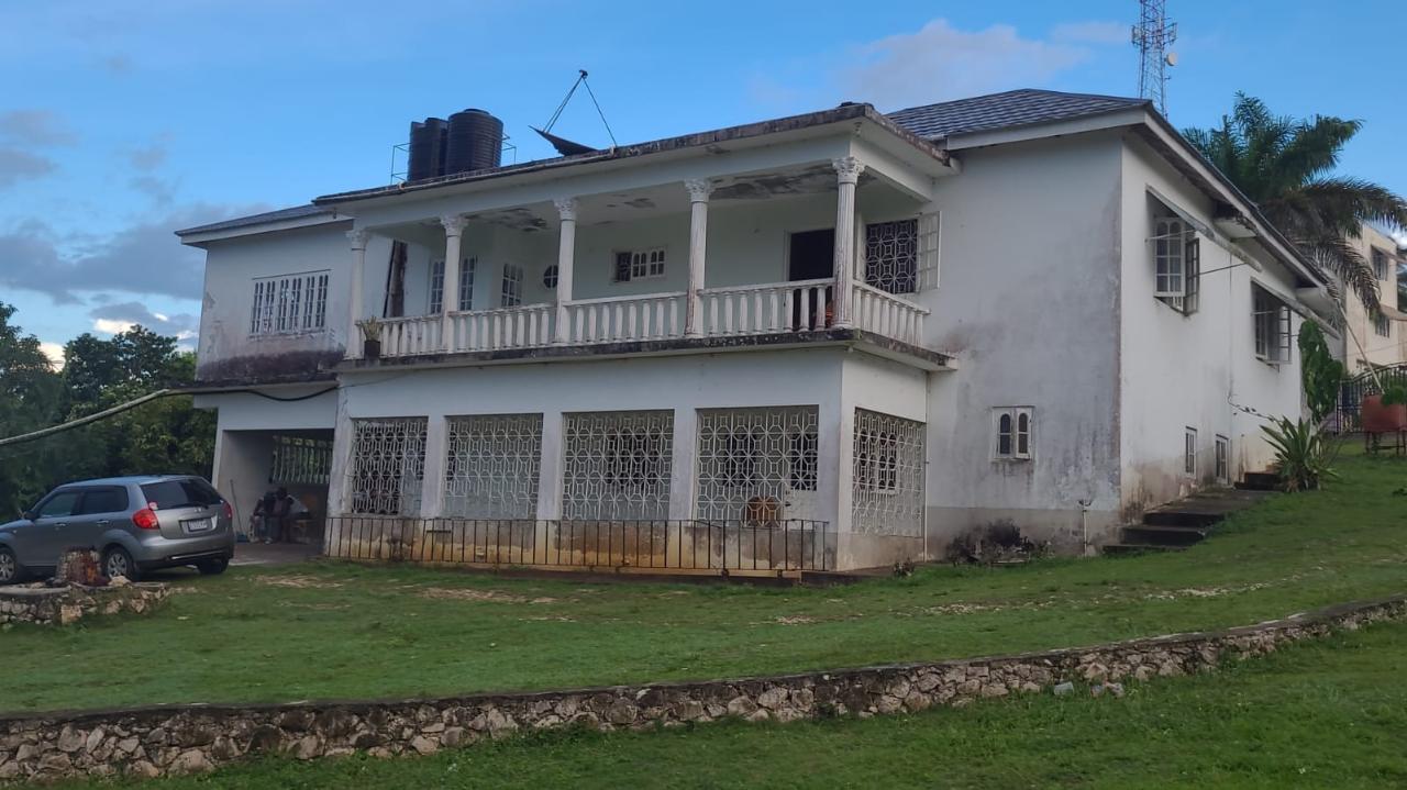 Sixteenth image of Knapdale Manor in Knapdale, St. Ann, Jamaica - property is For Sale