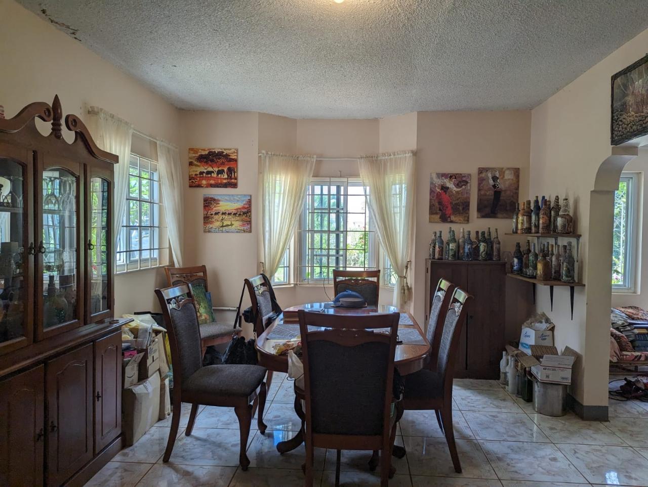 Seventh image of 2 Pangola Close in Mandeville, Manchester, Jamaica - property is For Sale