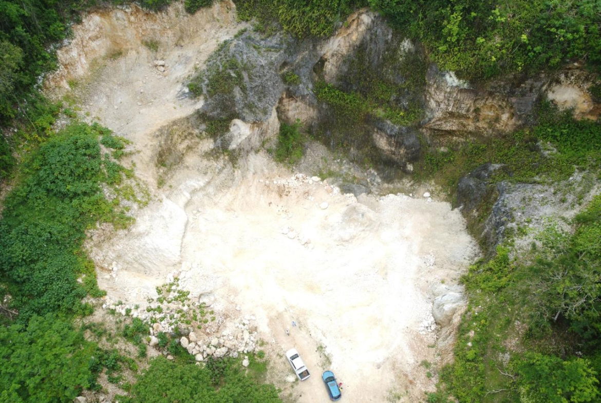 Eighteenth image of Spring Vale in Maroon Town, St. James, Jamaica - property is For Sale