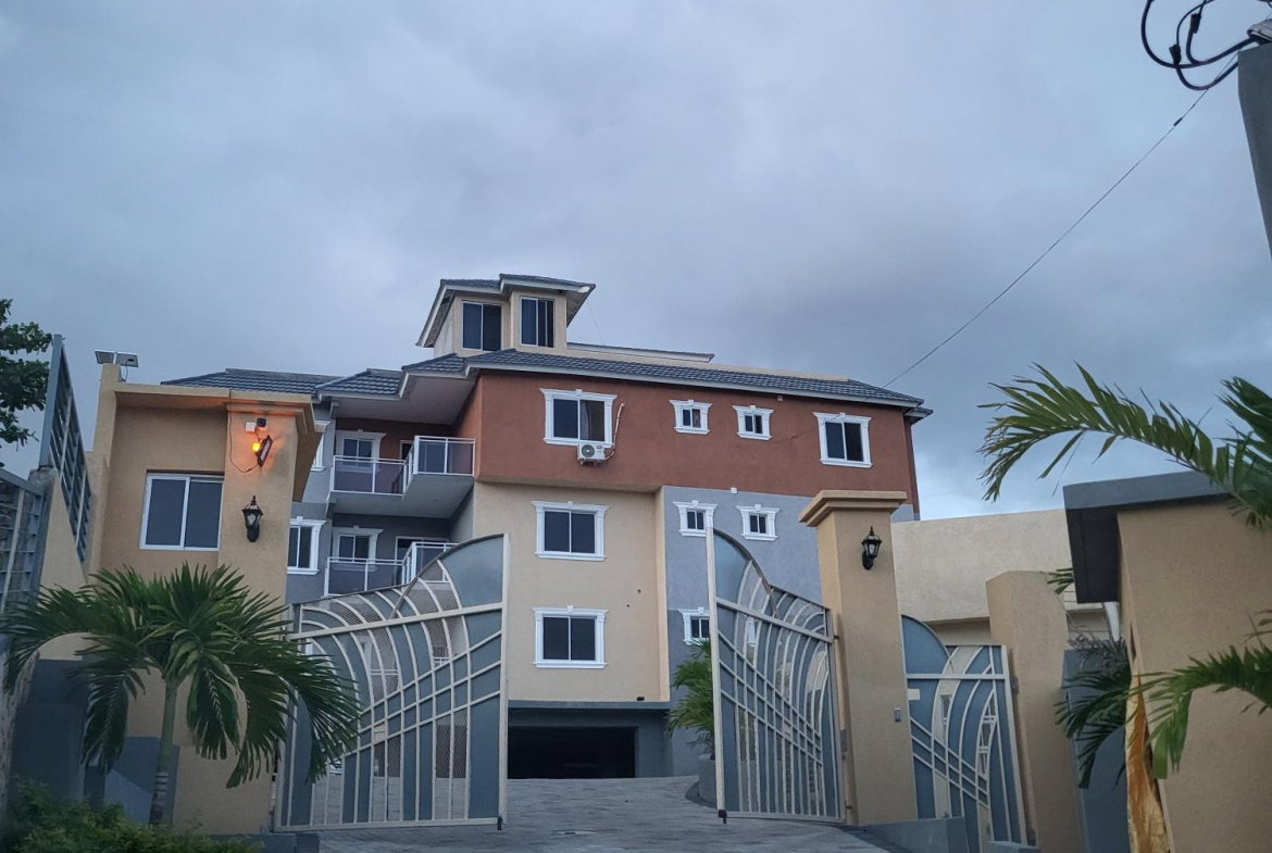 Fourteenth image of 4-2 Stanmore Terrace in Red Hills, St. Andrew, Jamaica - property is For Rent