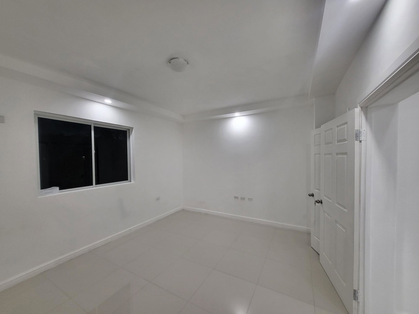 Fifth image of 4-2 Stanmore Terrace in Red Hills, St. Andrew, Jamaica - property is For Rent