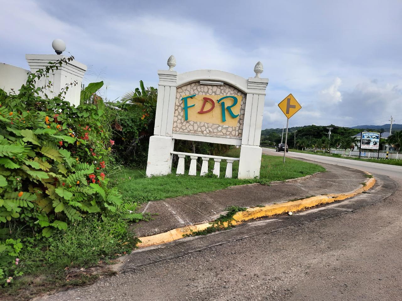 Stunning-2BR-Resort-Apartment-for-Sale-in-Jamaica-FDR-Resort Fifteenth image of 119- Fdr Resort in Runaway Bay, St. Ann, Jamaica - property is For Sale