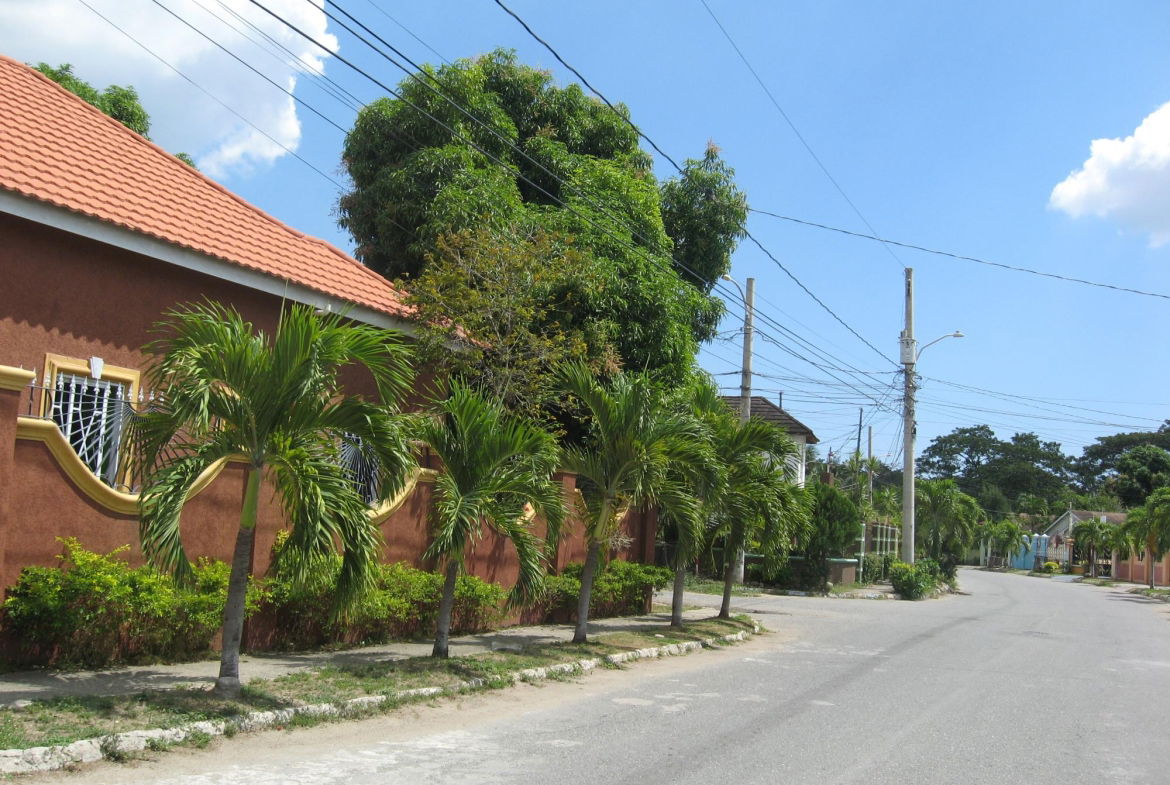 Tenth image of 438 Travellers Terrace in MAGIL PALMS, St. Catherine, Jamaica - property is For Sale