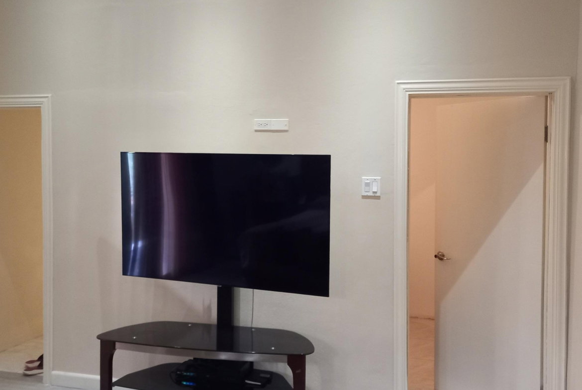 Fourteenth image of 20 Brentwood Terrace, in Red Hills, St. Andrew, Jamaica - property is For Rent