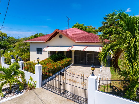 First image of 162 Platinum Drive, Retreat, in Lyssons, St. Thomas, Jamaica - property is For Sale