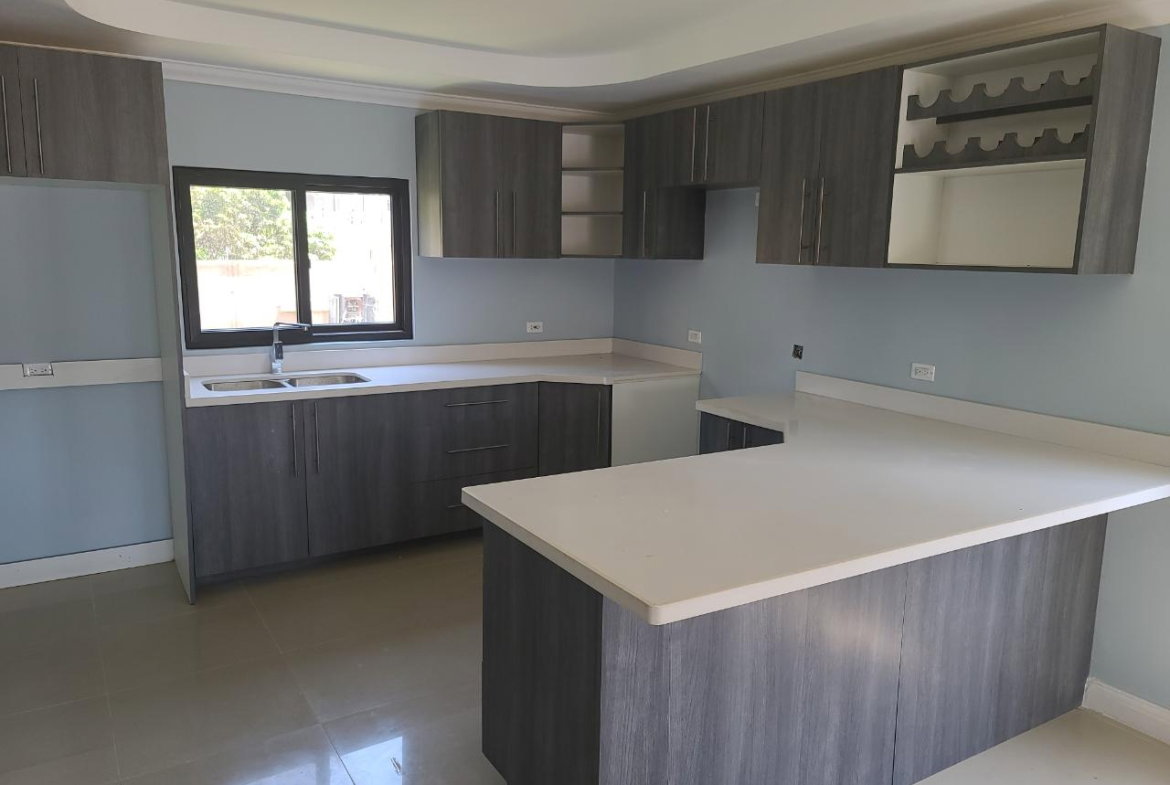 Fifth image of 53 Ocho Rios Country Club in Ocho Rios, St. Ann, Jamaica - property is For Sale