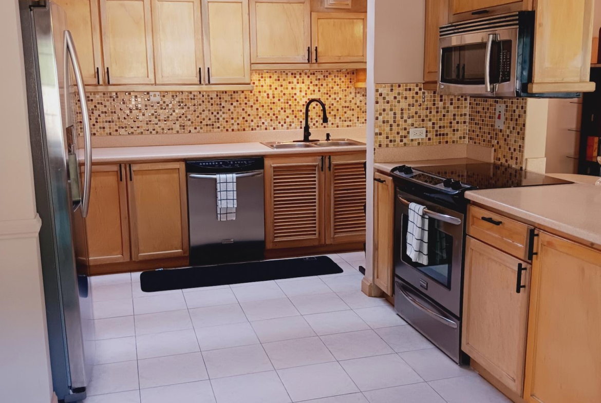 Tenth image of 23 Black Birch Way in Kingston 6, St. Andrew, Jamaica - property is For Rent