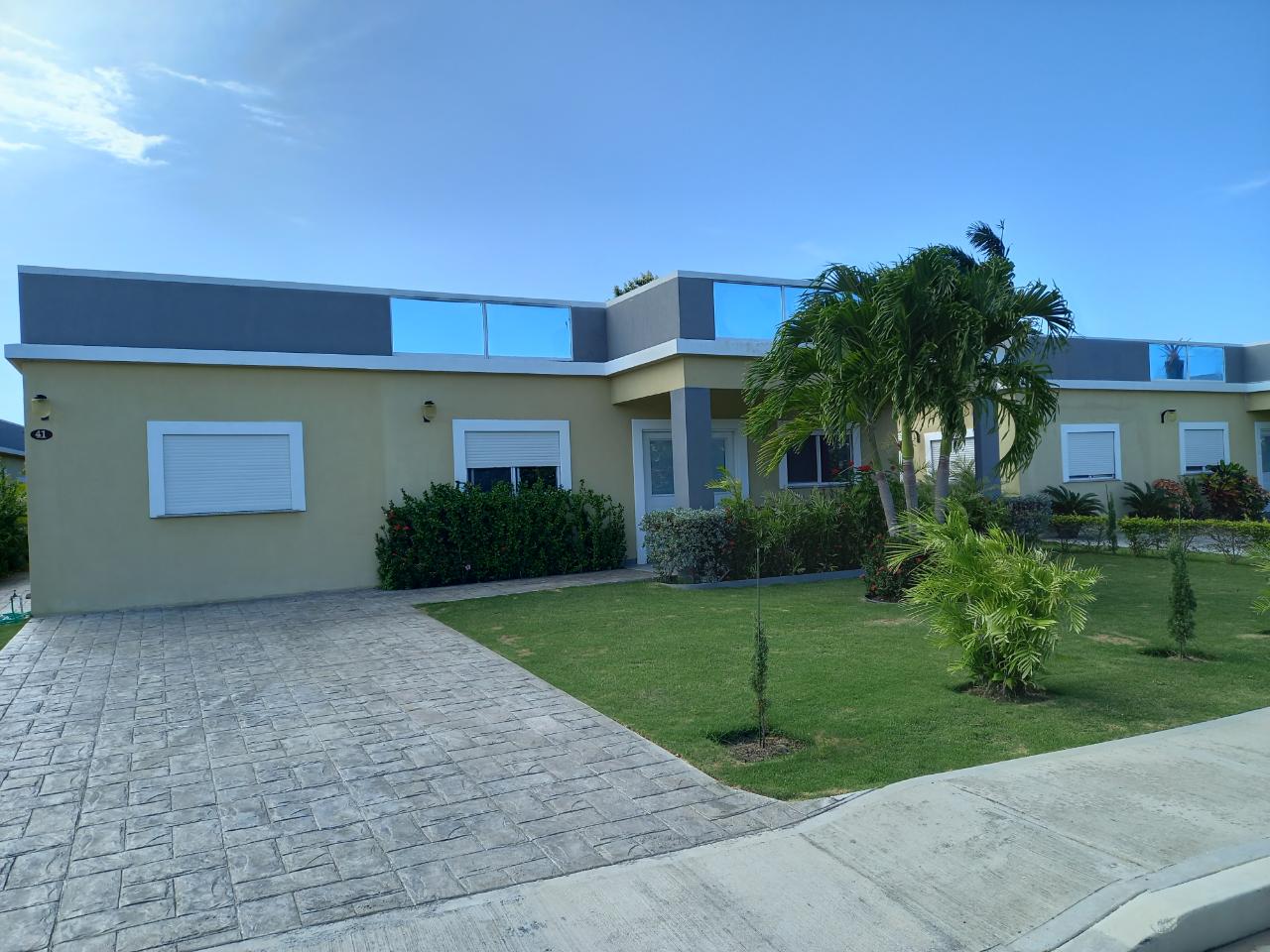 Stunning-3-Bedroom-Bungalow-for-Rent-in-Gated-Marina-Villas-Jamaica First image of 41 Marina Villas in St. Ann's Bay, St. Ann, Jamaica - property is For Rent