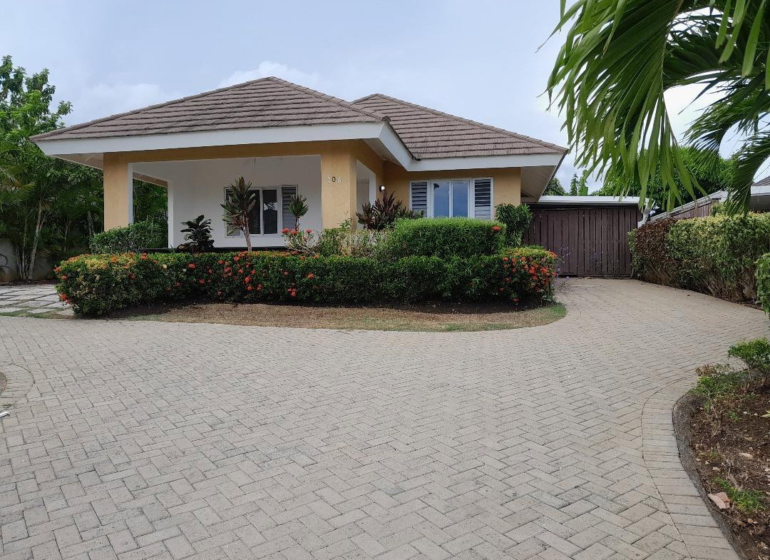 First image of 706- Coolshade Richmond in Laughlands, St. Ann, Jamaica - property is For Sale