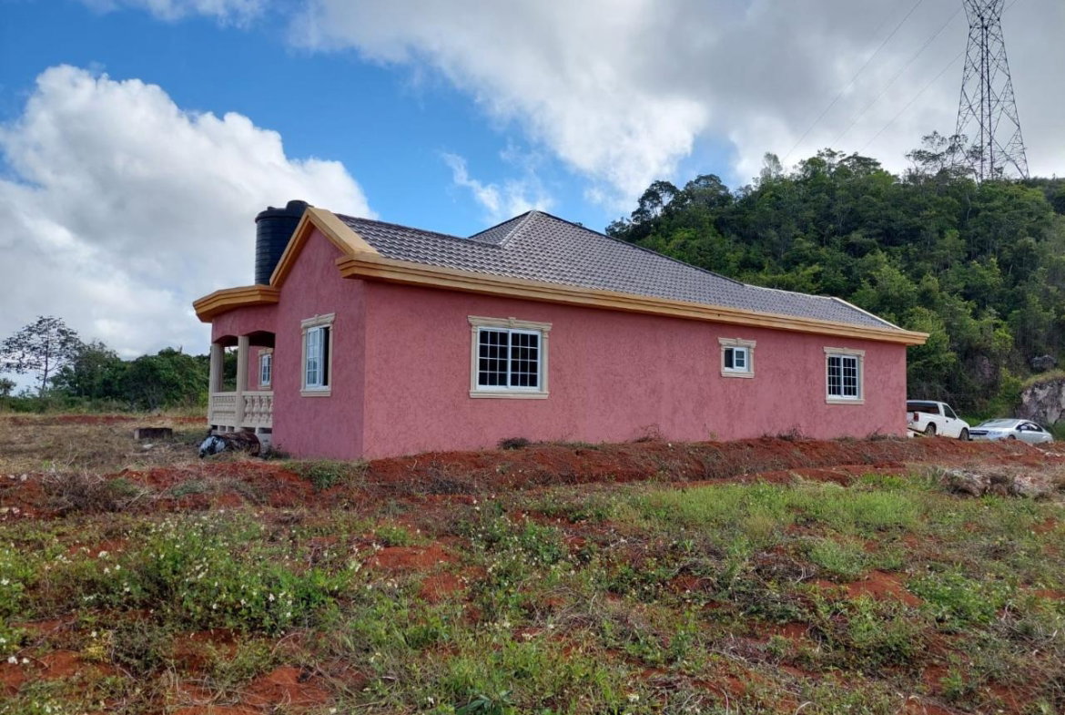 Fourth image of 35 la Piedra Montana in Hat Field, Manchester, Jamaica - property is For Sale