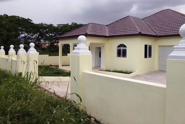 Second image of Lot 207 Olive Park in Santa Cruz, St. Elizabeth, Jamaica - property is For Sale