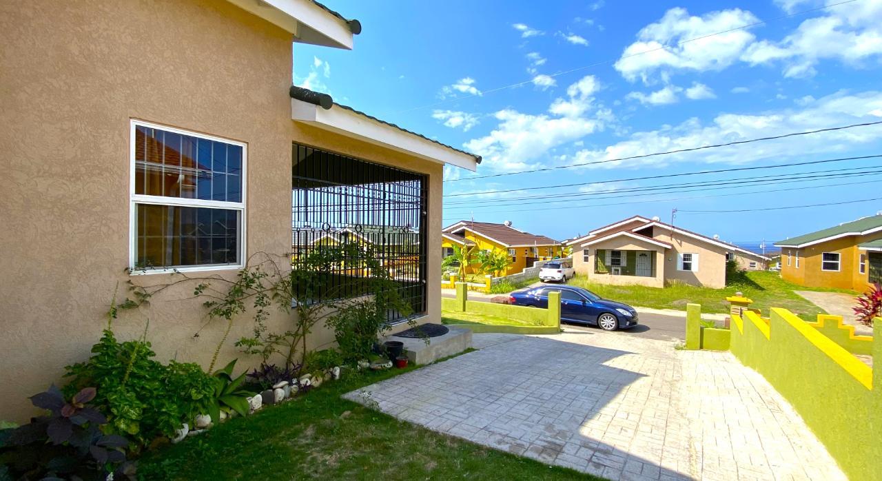 Second image of Stonebrook Manor in Falmouth, Trelawny, Jamaica - property is For Sale