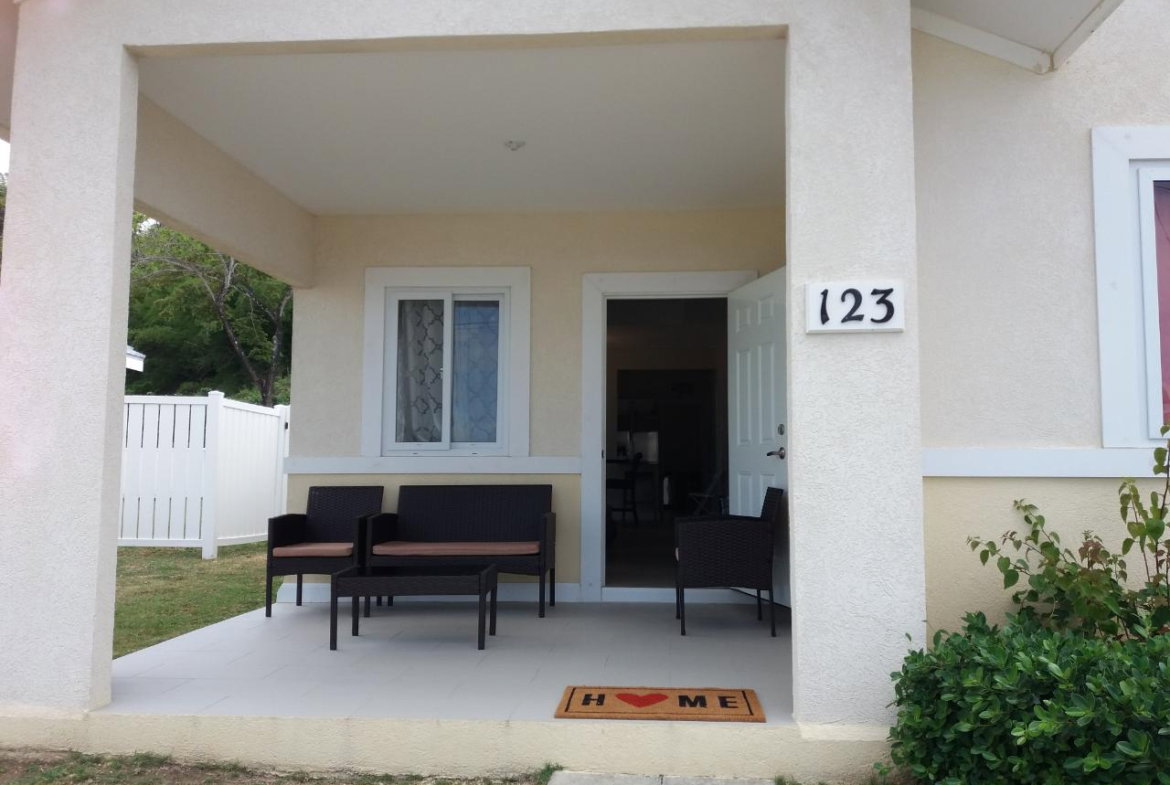 Seventh image of 123 Seashore East in Lucea, Hanover, Jamaica - property is For Sale