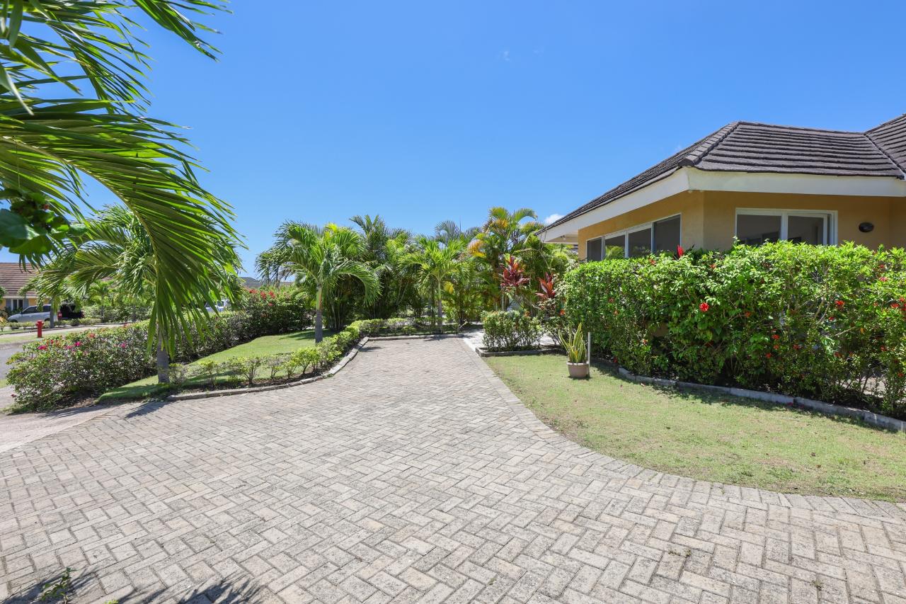 Sixth image of Richmond Estate in Laughlands, St. Ann, Jamaica - property is For Rent