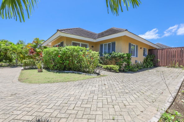 Seventh image of Richmond Estate in Laughlands, St. Ann, Jamaica - property is For Rent