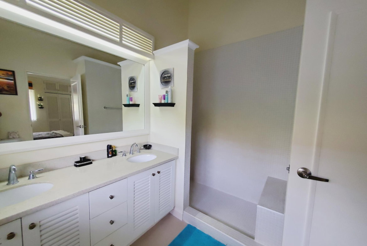 Fifteenth image of 712 Banana Walk in St. Ann's Bay, St. Ann, Jamaica - property is For Rent