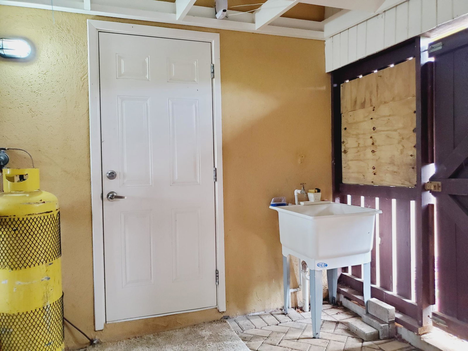 Twenty-Ninth image of 712 Banana Walk in St. Ann's Bay, St. Ann, Jamaica - property is For Rent