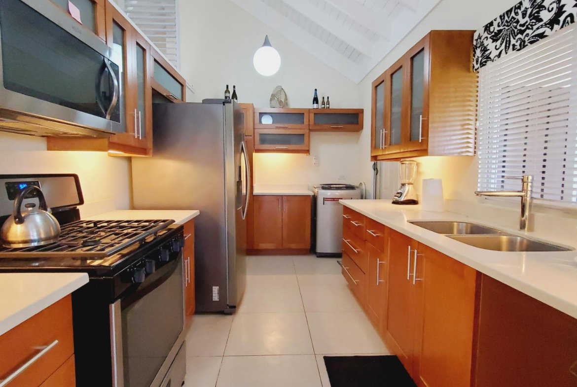 Seventh image of 712 Banana Walk in St. Ann's Bay, St. Ann, Jamaica - property is For Rent