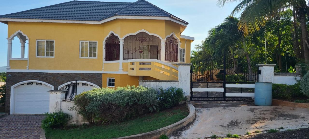 Stunning-3-Bedroom-Home-for-Sale-in-Bellewood-Heights-St.-Catherine First image of 53 Bellewood Drive, St. ca in Bellevue Heights, St. Catherine, Jamaica - property is For Sale