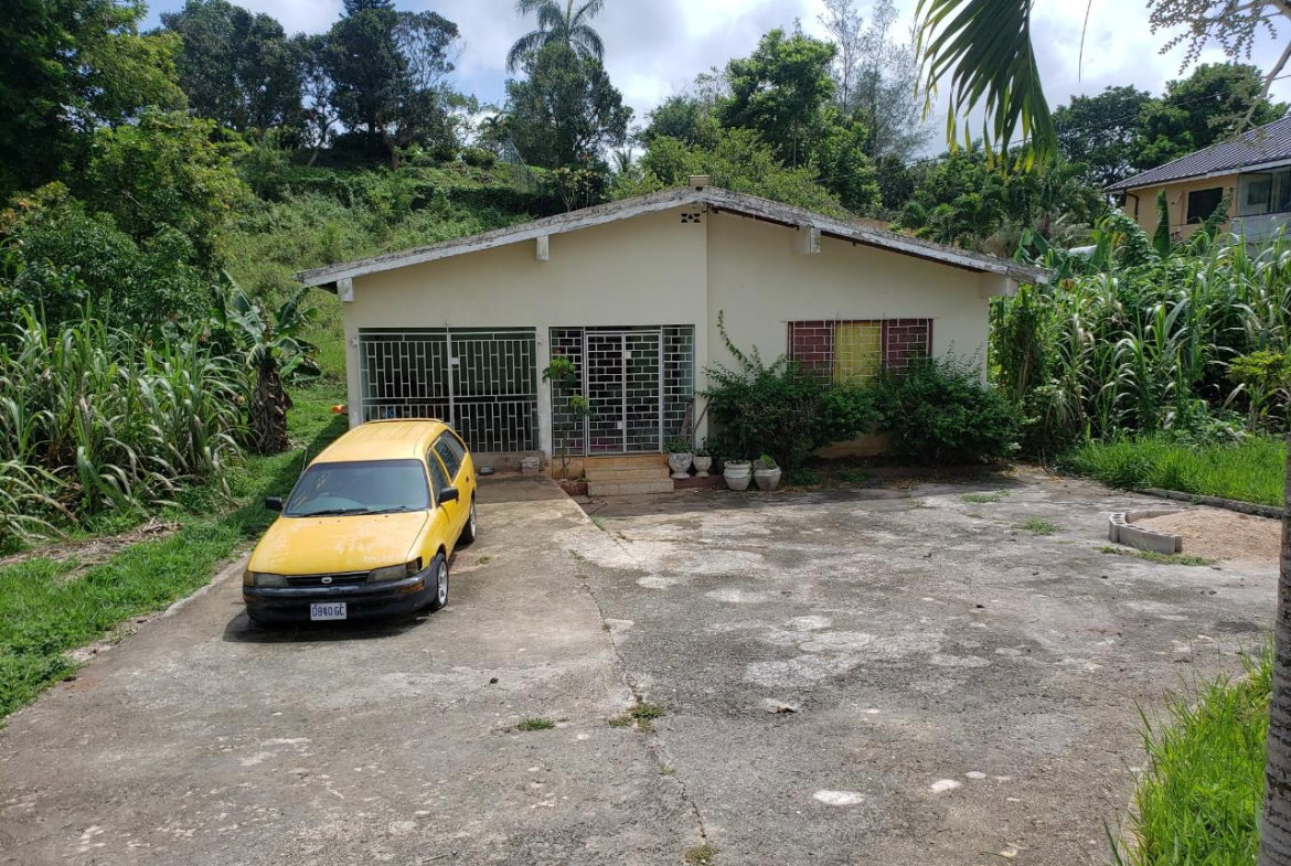 Second image of 6 Glen Way in Mandeville, Manchester, Jamaica - property is For Sale