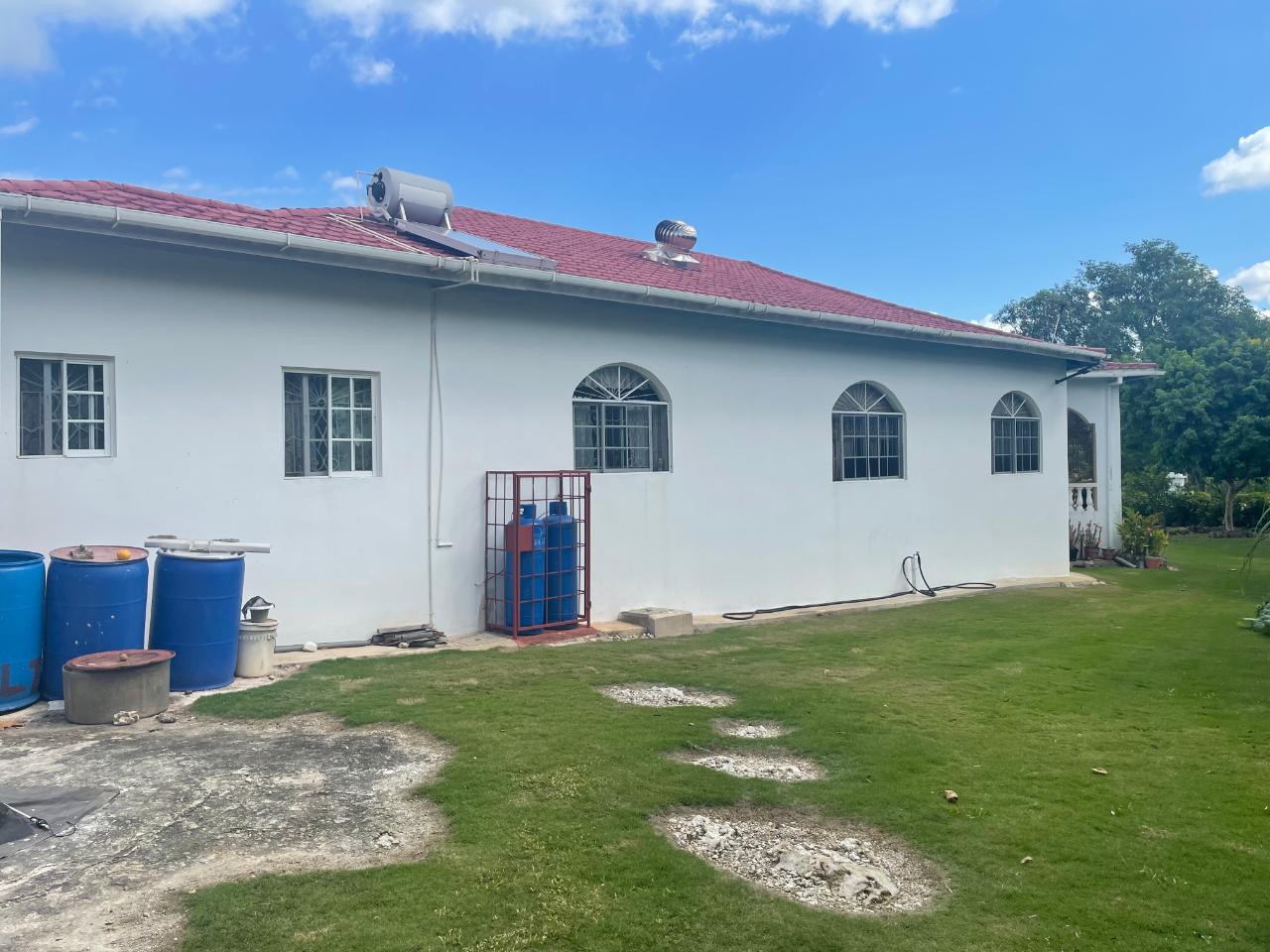 Tenth image of Longwood, Santa Cruz in Santa Cruz, St. Elizabeth, Jamaica - property is For Sale