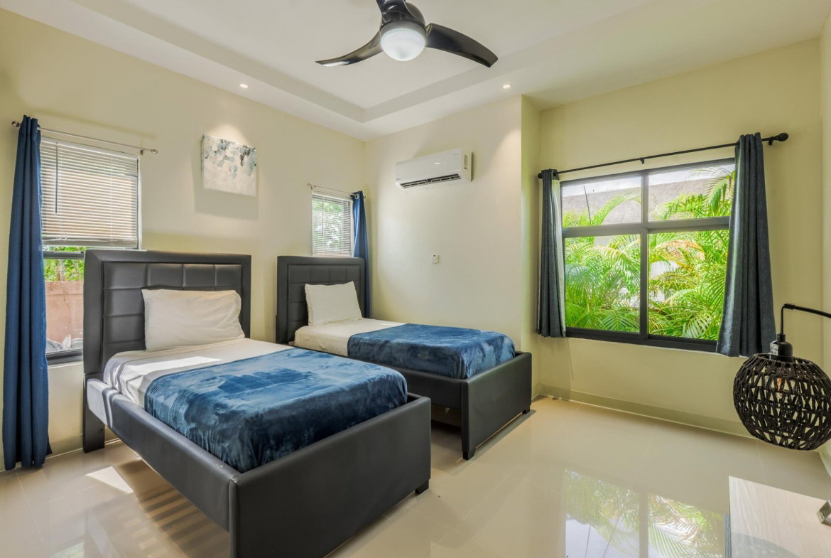 Seventeenth image of 29- Pyramid Point, Pyramid he in Breadnut Hill, St. Ann, Jamaica - property is For Sale