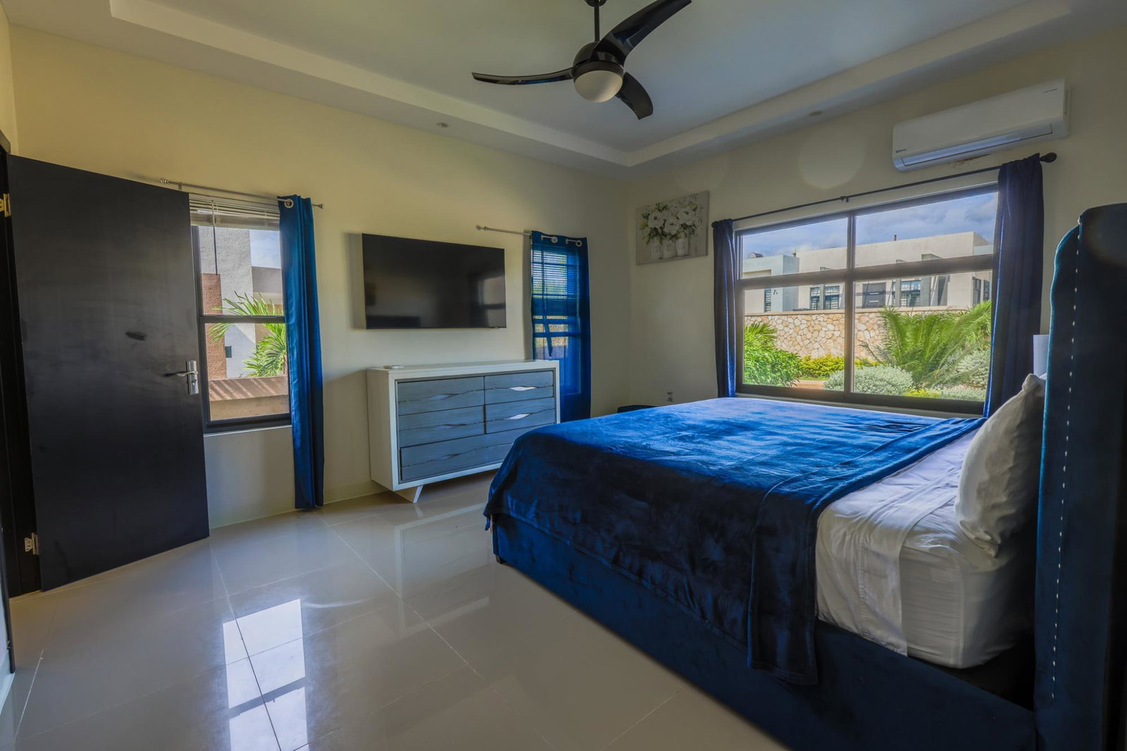 Stunning-3-Bedroom-Home-for-Sale-in-Ocho-Rios-Jamaica Tenth image of 29- Pyramid Point, Pyramid he in Breadnut Hill, St. Ann, Jamaica - property is For Sale