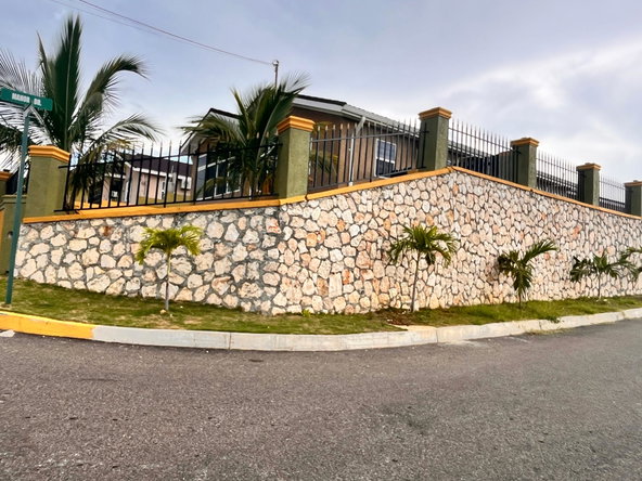 Second image of Lot 806 Stonebrook Manor in Falmouth, Trelawny, Jamaica - property is For Rent