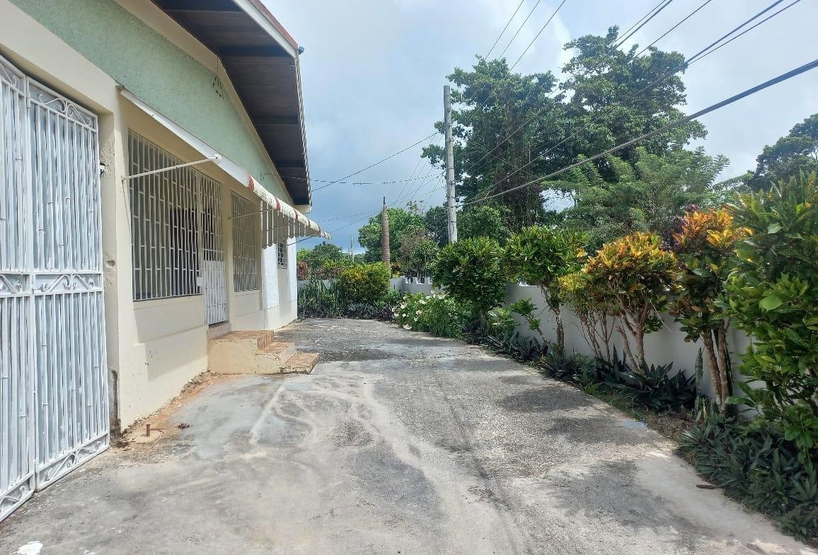 Fifth image of 47 Lilyfield & Elgin Hall, b in Bamboo, St. Ann, Jamaica - property is For Sale