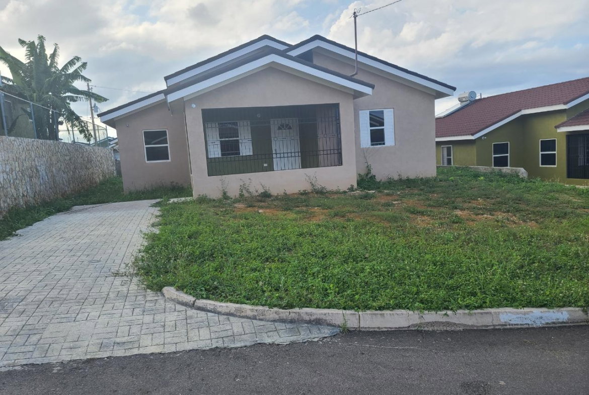 First image of 787 Stonebrook Manor in Falmouth, Trelawny, Jamaica - property is For Sale