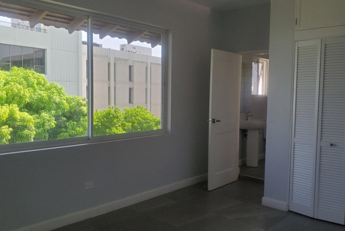 Nineteenth image of 3c-12 - 16 Oxford Road in Kingston 5, St. Andrew, Jamaica - property is For Rent