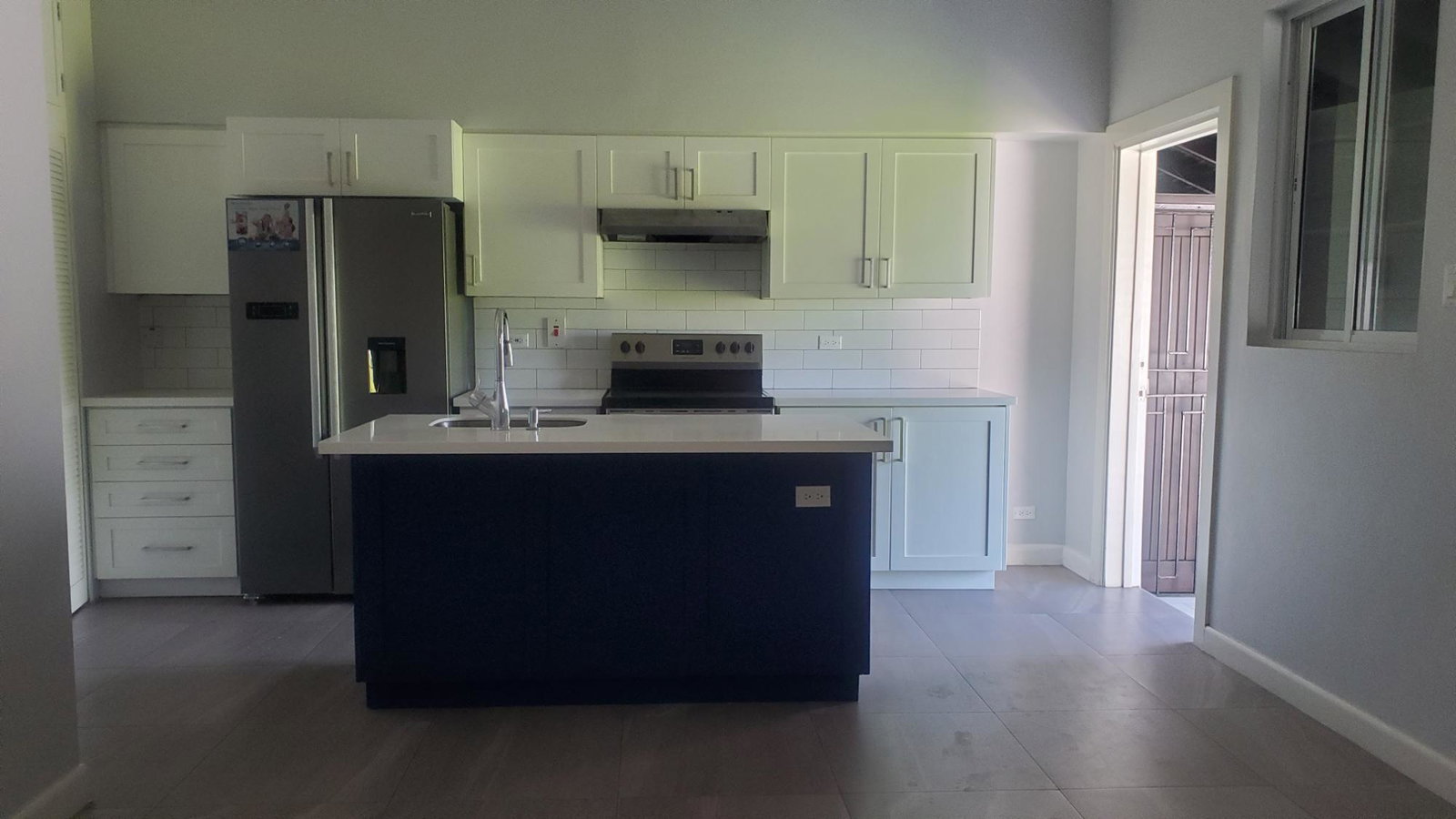 Fourth image of 3c-12 - 16 Oxford Road in Kingston 5, St. Andrew, Jamaica - property is For Rent