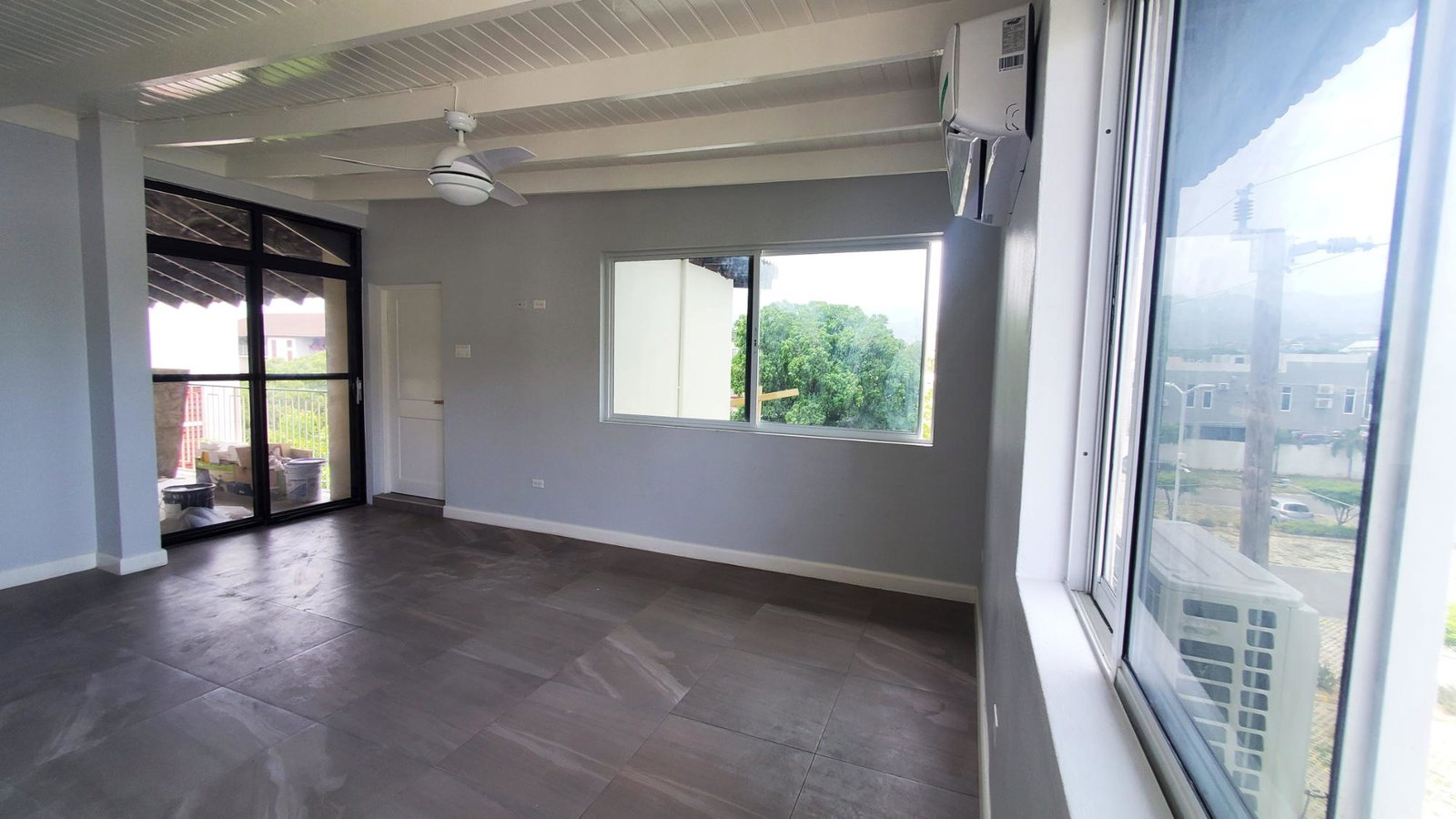 Tenth image of 3c-12 - 16 Oxford Road in Kingston 5, St. Andrew, Jamaica - property is For Rent