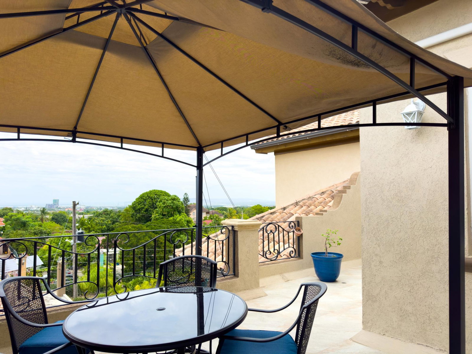 Stunning-3-Bedroom-Penthouse-for-Rent-in-Jamaica-Spectacular-City-Harbour-Views Ninth image of 10-3 Evans Avenue in Kingston 8, St. Andrew, Jamaica - property is For Rent