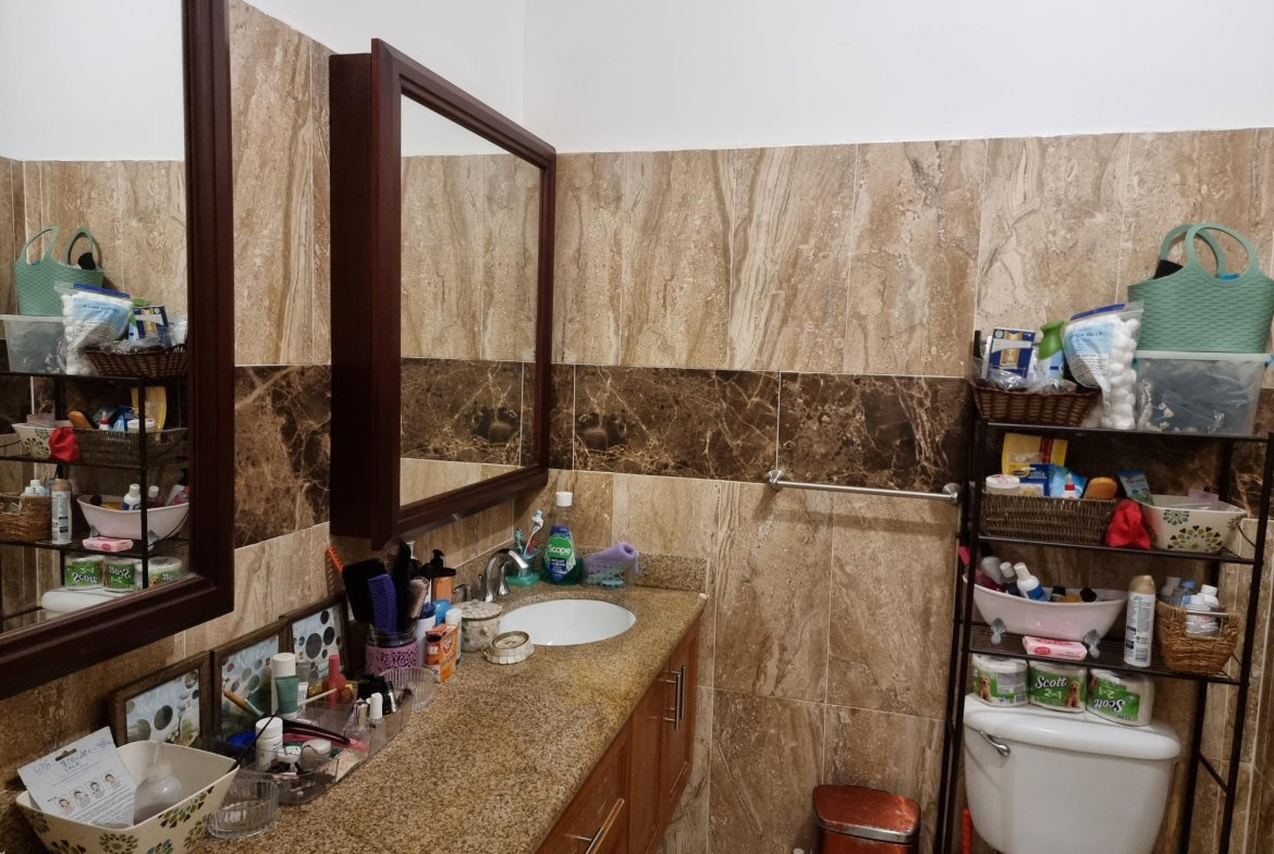 Seventeenth image of Apt #6- Beresford Crescent in Kingston 8, St. Andrew, Jamaica - property is For Sale