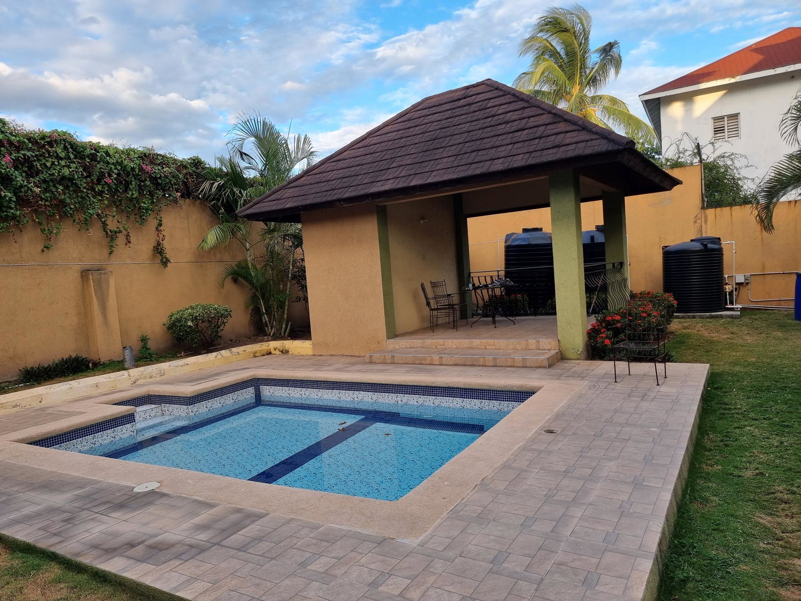 Sixth image of Apt #6- Beresford Crescent in Kingston 8, St. Andrew, Jamaica - property is For Sale