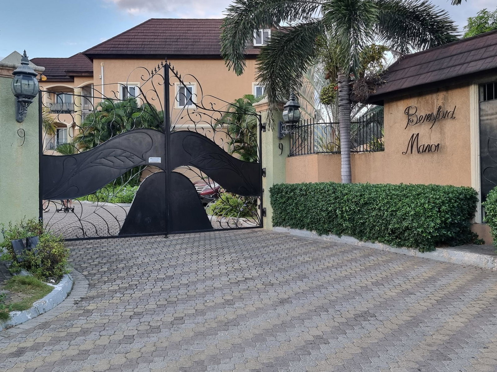 First image of Apt #6- Beresford Crescent in Kingston 8, St. Andrew, Jamaica - property is For Sale