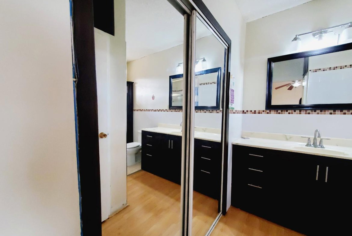 Seventeenth image of Ravinia Mews in Kingston 6, St. Andrew, Jamaica - property is For Sale
