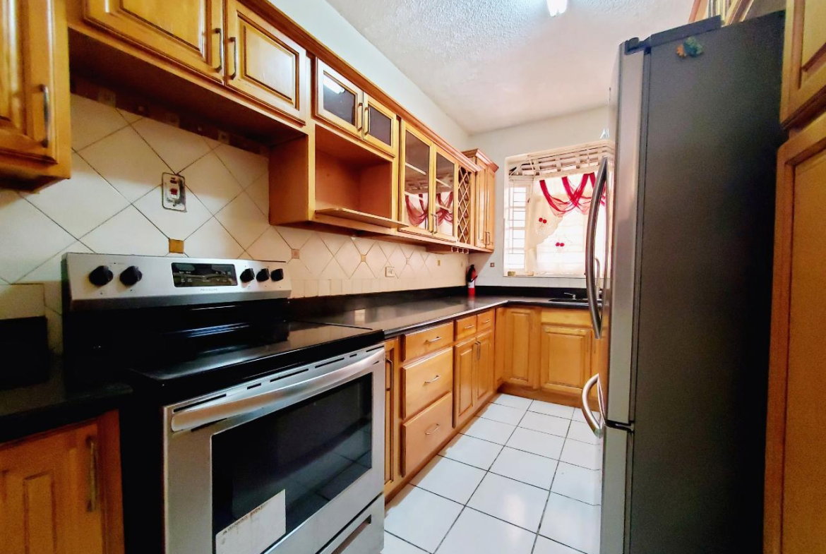 Third image of Ravinia Mews in Kingston 6, St. Andrew, Jamaica - property is For Sale