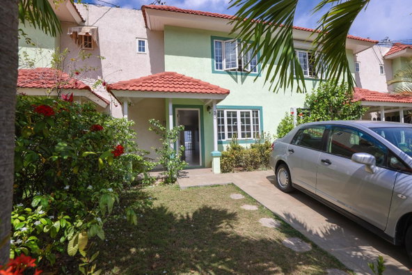 Third image of 30 Black Birch Way, Long Mou in Kingston 6, St. Andrew, Jamaica - property is For Rent