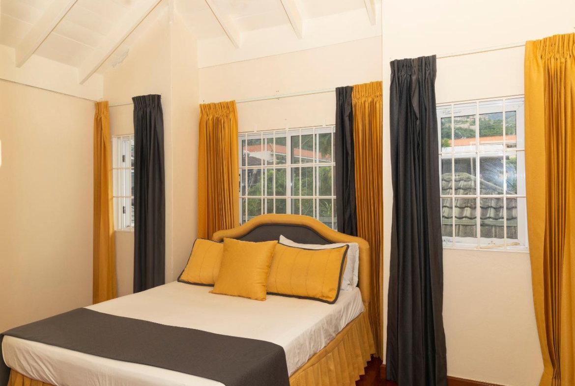 Seventeenth image of 10c Benson Avenue in Kingston 8, St. Andrew, Jamaica - property is For Rent